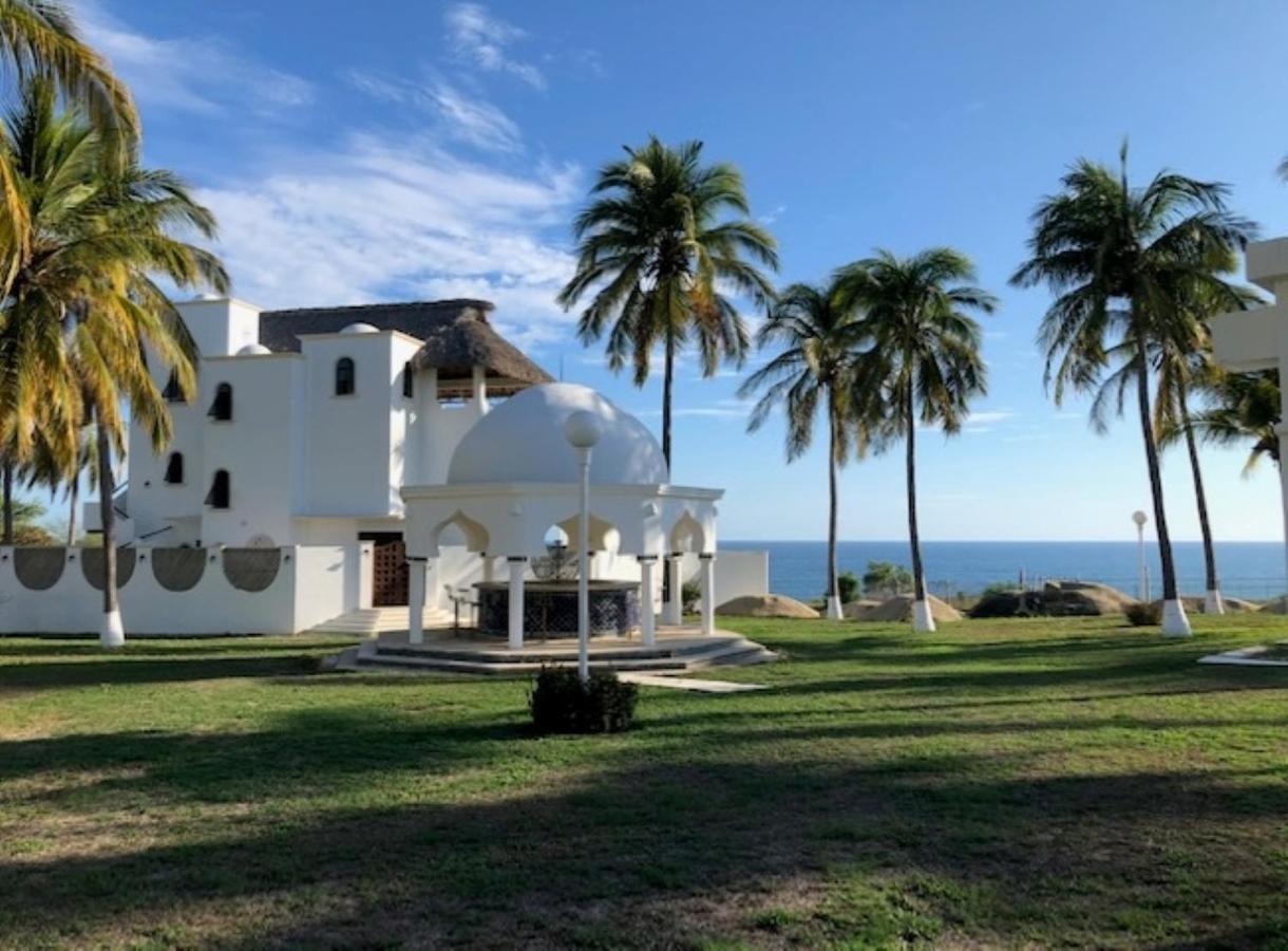 Hotel Aldea Del Bazar & Spa Puerto Escondido  Exterior photo